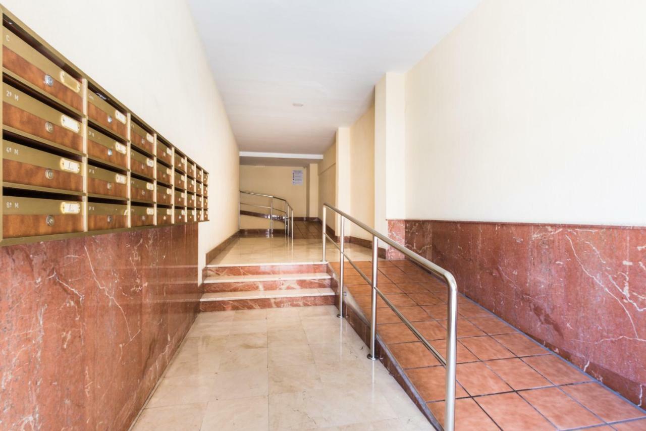 Malaga Centre Apartment With Parking Exterior photo